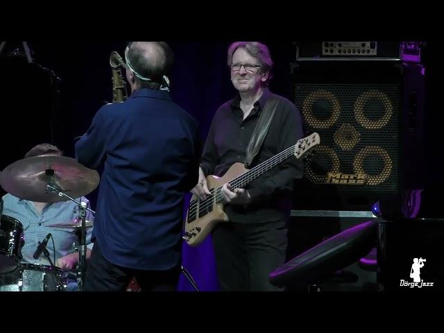 Mike Stern & Bill Evans Band I GetCloser Jazz Fest Budapest Momkult 2021. 10. 19.