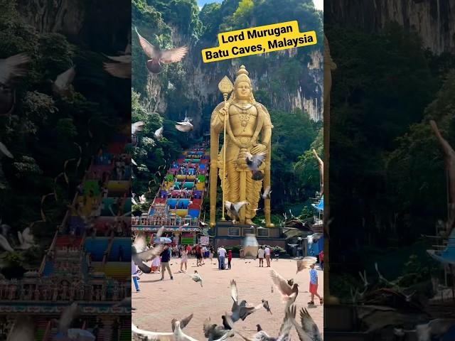 Must see places in Malaysia- Lord Murugan at Batu Caves