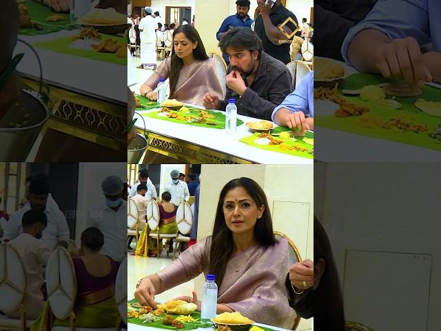Simran at Ishari Ganesh Daughter Wedding  #simran