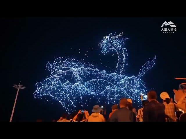 SHOW DE LUZES CHINÊS CRIA MAIOR IMAGEM COM DRONES DA HISTÓRIA