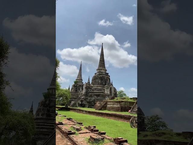 Experience the Wonders of Wat Phra Si Sanphet, Ayutthaya! 