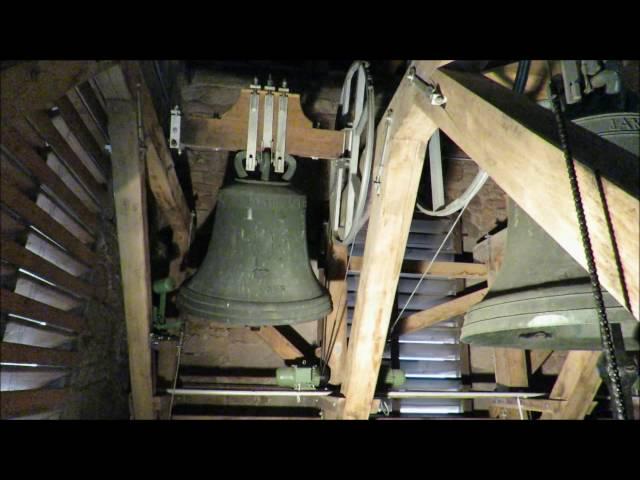 Hünfeld (D) die Glocken der kath. Kirche St. Jakobus