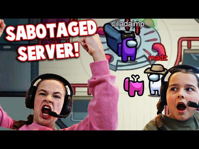 Teaming UP Against The WHOLE Server!! **AMONG US** | JKREW GAMING