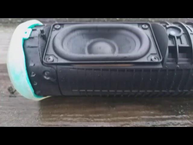 Jbl flip 5 Срочно помогите что делать колонка  как будто начала дышать как исправить ???