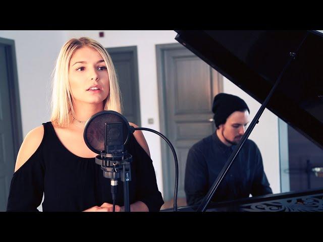 Dancing On My Own - Robyn / Calum Scott (Nicole Cross Official Cover Video)