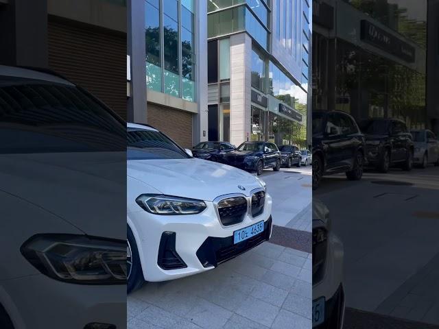 BMW ix3 출고완료! 9월달 1년 무제한충전카드지급 모델 - ix3, i5, ix, i7 / 50만원 충전카드지급 모델 - ix1, i4 / 9월도 달리겠습니다