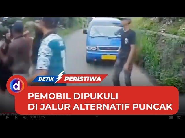 Pemobil Dikeroyok Pak Ogah di Jalur Alternatif Puncak Bogor