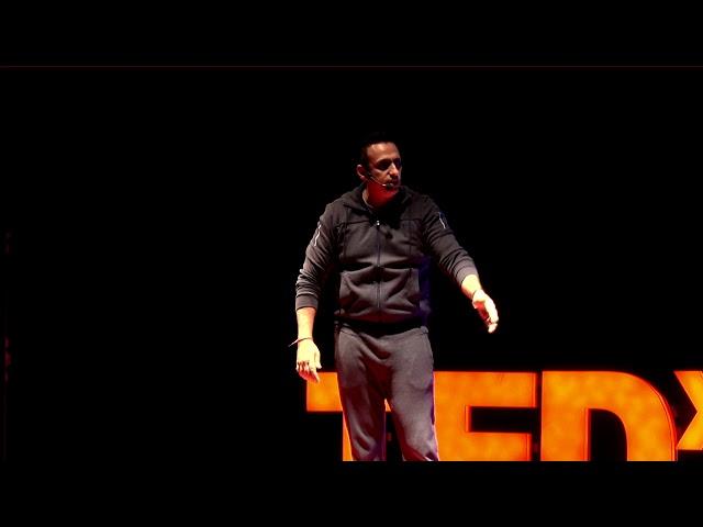 Breaking The Wall | Samir Kapoor | TEDxSIUKirkee