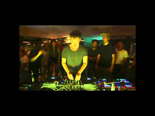 Mikail [live at subMNL S02E03]