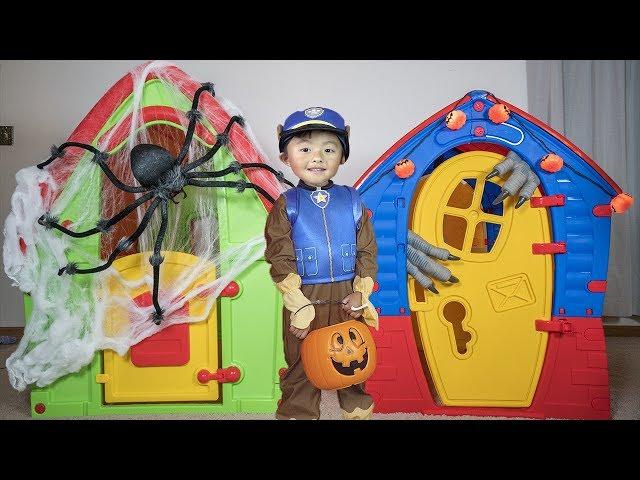 Paw Patrol Pretend Play Halloween Trick Or Treating for Candy