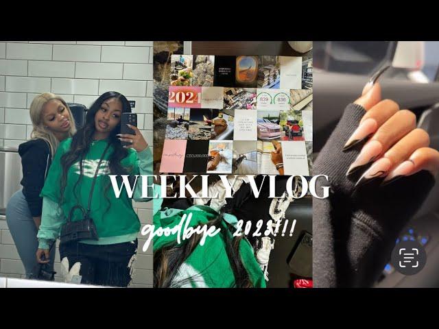 WEEKLY VLOG | HAPPY NEW YEAR! + vision boards + opening p.o. box packages + pop up shop + etc.