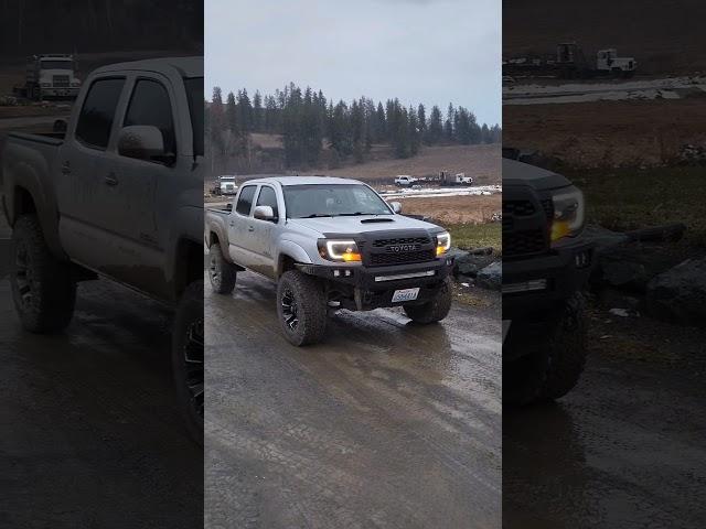 small size pixkups make it places fulls cant #toyota #toyotatacoma #customoffsets #extremeterrain