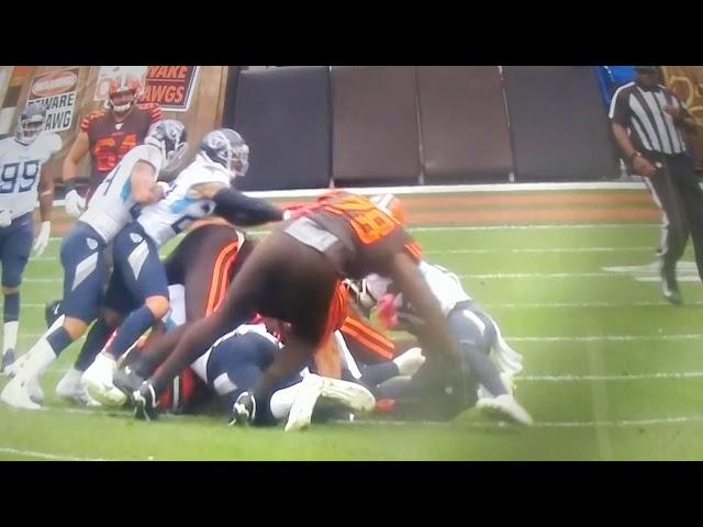 Cleveland Browns Greg Robinson Kick to the Face Unsportsmanlike Conduct