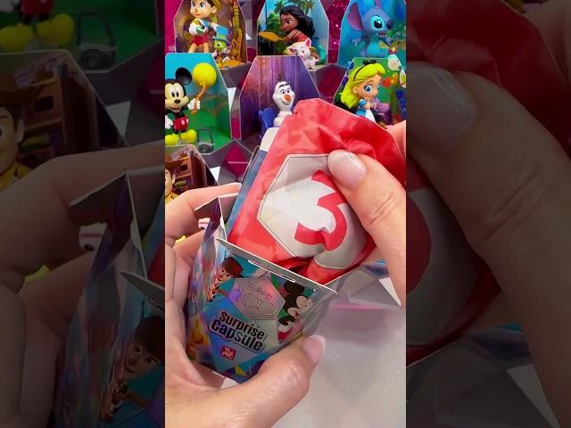 Opening Disney 100 Surprise Capsule #unboxingtoys #dumbo #surprisetoys #shoptherealdeal