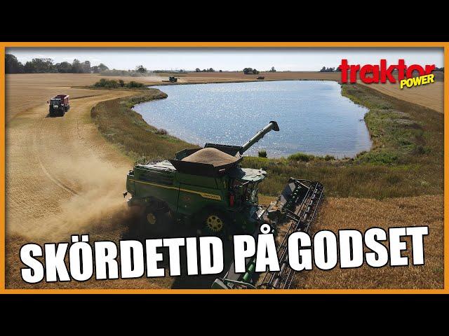 2X JOHN DEERE X9 1100 OCH 2X JOHN DEERE 9RX 640 – Drönarfilm från Björnstorps och Svenstorps Gods