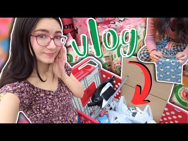 spending $500 on strangers, best thrift trip ever and wrapping gifts!! | vlog 