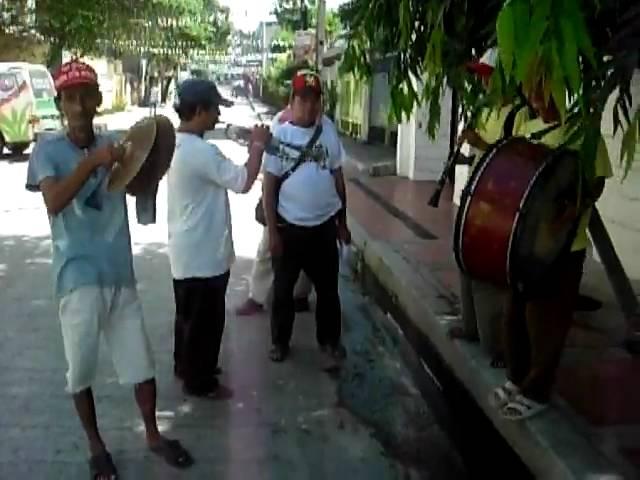 Musikerong Pinoy sa Quezon City