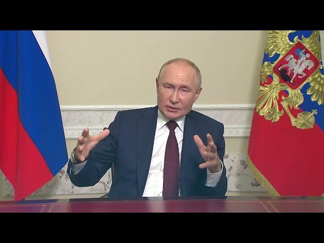 «Должен чувствовать себя частью России, а не крепостью!»: Путин порассуждал о роли Калининграда