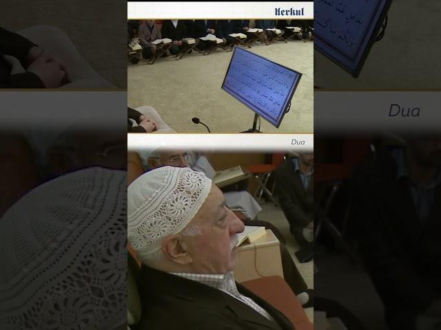 Ramazan ayında M. Fethullah Gülen 'in  Ders Halkasındaki Talebeleri ile Mukabelesi #shorts