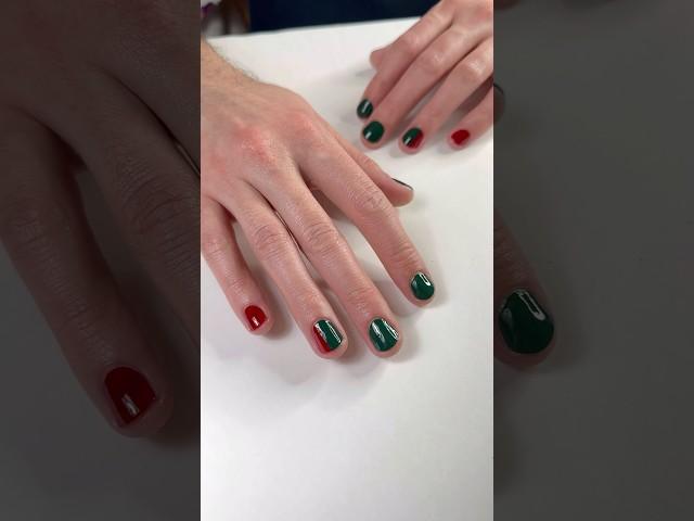 Red and green holiday nails ️ #easynailart #holidaynails #christmasnails