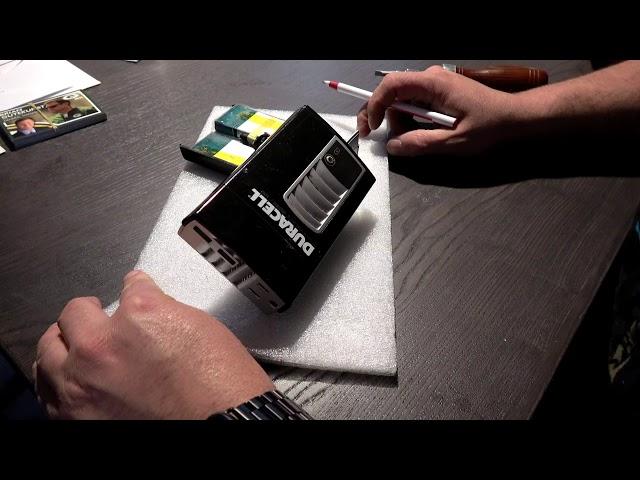 Duracell Powersource Mobile 100 Lithium Inverter Battery Tear-down