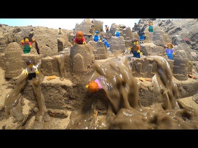 LEGO DAM BREACH AND SAND CASTLE - TOTAL FLOOD AND DESTROY