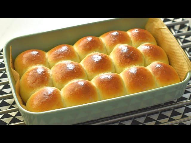 Quick Dinner Rolls Recipe / Soft and Fluffy Dinner Rolls in 4 simple steps