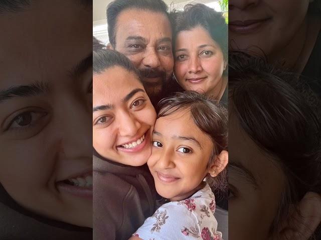 Rashmika Mandanna with father, mother and sister so happy family #rashmikamandanna#shorts #thedaily