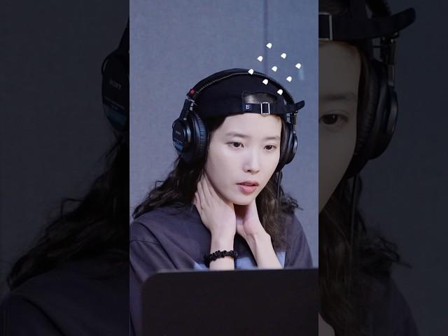 갑작스러운 애드리브 요청에 당황한 아이유 #아이유 #IU #미인