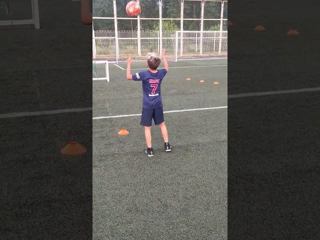 прием мяча, финт и удар #433skills #1на1 #dribbling #1on1 #football #footballskills #433 #psg #messi