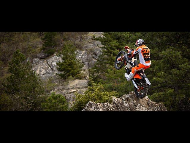 2025 KTM 300 XC-W  HARD ENDURO REVIEW AND WALK AROUND | KTM | 300 XC-W