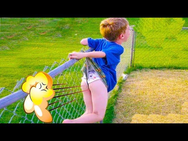 Try Not To Laugh: Funny and Cute Videos About Babies  - Baby Farts Anywhere - Funny Trendy Everyday