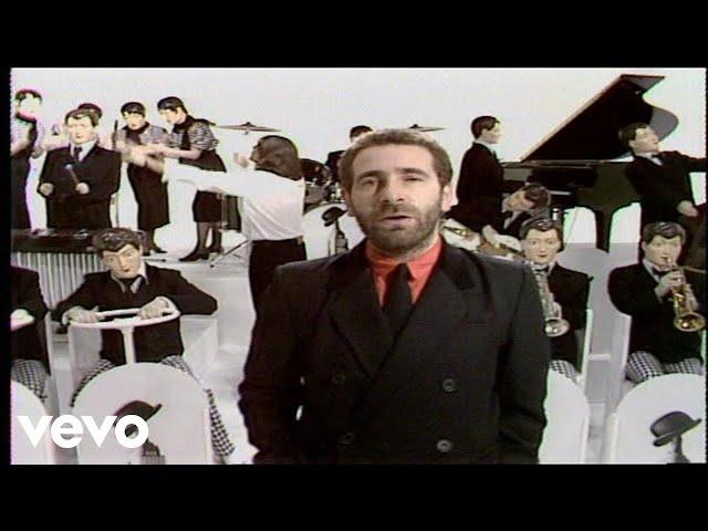 Godley & Creme - An Englishman In New York