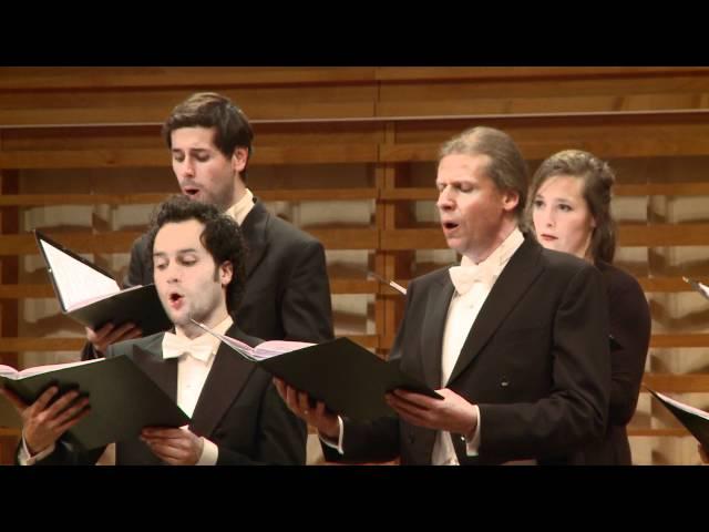Ensemble Corund performs Sir David Willcocks: Quelle est cette odeur agréable?