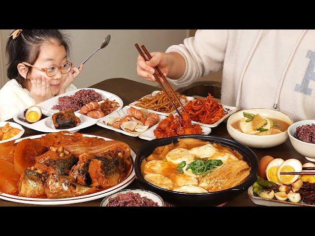 Mukbang :)My husband and daughter's favorite Korean food (Braised mackerel, soft tofu).