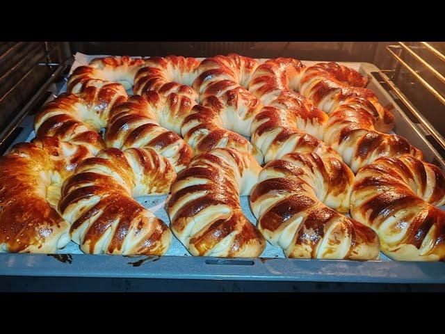 ŞEKLİNE HERKES HAYRAN KALDIYUMUŞACIK AY poğaça tarifi#keşfet #trending #poğaça