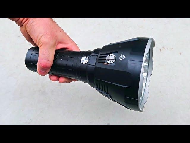 World's Brightest Flashlight 100000 Lumens