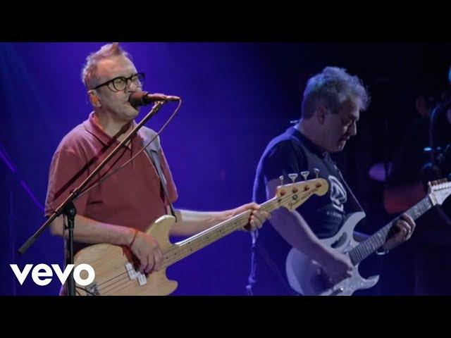 Hombres G, Enanitos Verdes - Luz de Día (En Vivo)