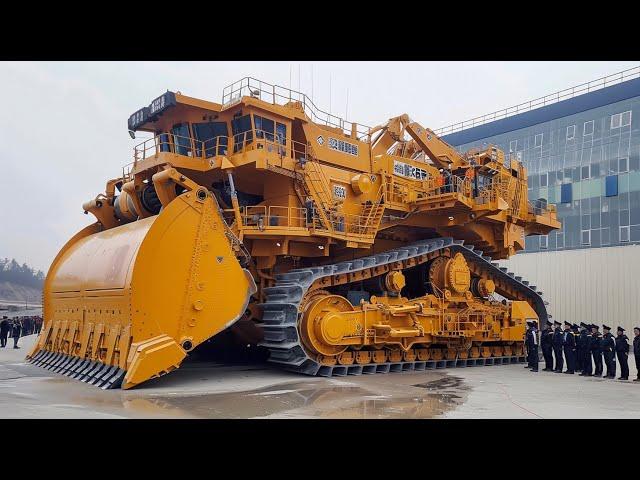 The Giant Bulldozer Shakes The World!