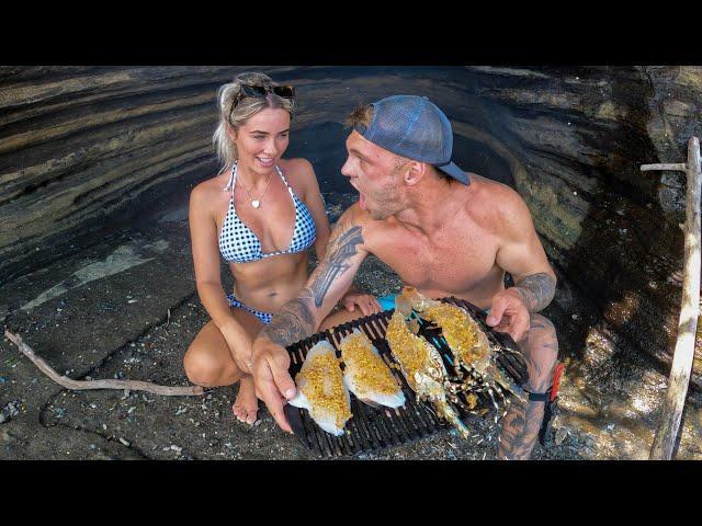 Lobster and Coral Trout (Catch and cook in a cave!)