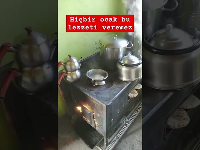 Hiçbir Ocak Bu Lezzeti Veremez #keşfet #köy #doğalyaşam #shorts #memes #öneçıkar #adorable #soba