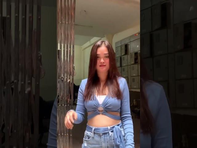  #manisha #shortsviral #love #youtubeshorts #shortsviral #viralstory #sadstatus
