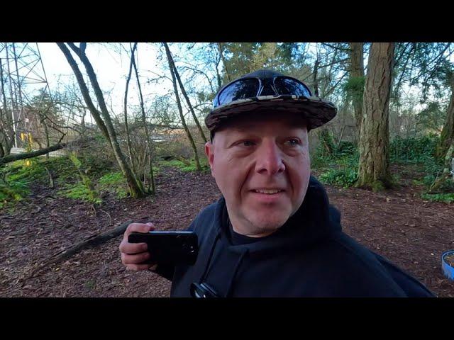 VLOG 731: early winter trail exploration!