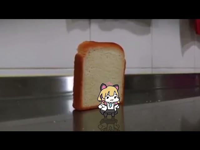 Momoi say Nig- *bread falling* [blue archive]