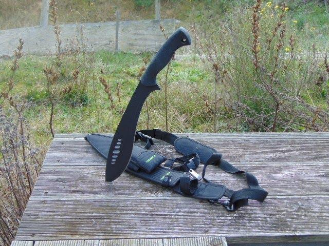 Schrade Kukri Machete SCHKM1 - eine der besten großen Full Tang Macheten