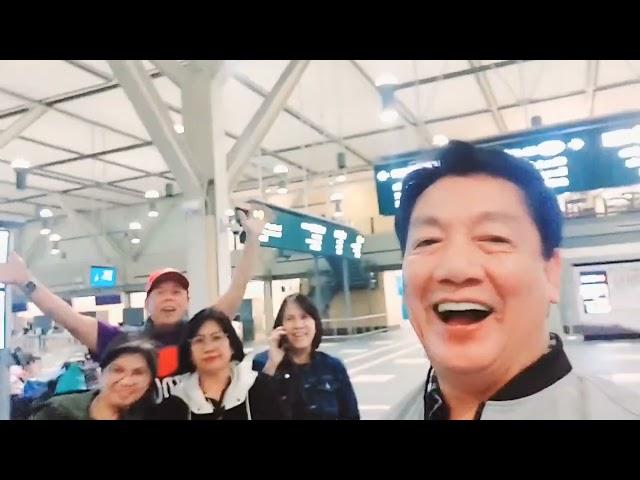 seniors couple vlog traveling from San Francisco CA USA to Vancouver BC Canada