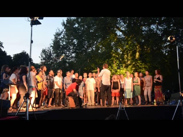 Dresdner Kneipenchor - Palaissommer - THEY DON´t CARE ABOUT US