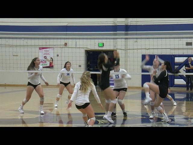 Los Gatos Wild Cats vs Los Altos Eagles - Volleyball, October 4th, 2018