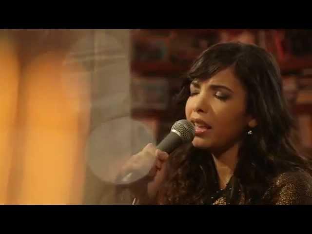 Indila - Derniere Danse (Live - Paris)