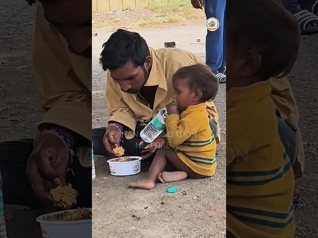 Poor Kids In India | Helping Poor People | Food Donation Shorts | Poor People Help Video  #sorts